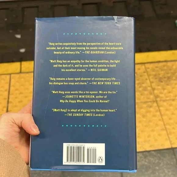 The Midnight Library by Matt Haig hardcover book read, lightly used - Picture 2 of 3